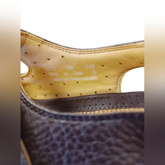 Clarke’s Unstructured Mocha Brown Strappy Sandal, Adjustable Leather EUC - Picture 7 of 7